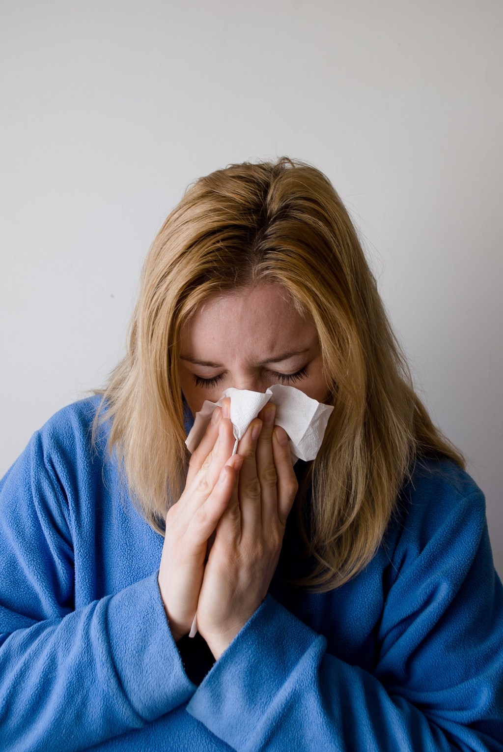 What Actually Works for a Cold? A Pharmacist’s Evidence Guide